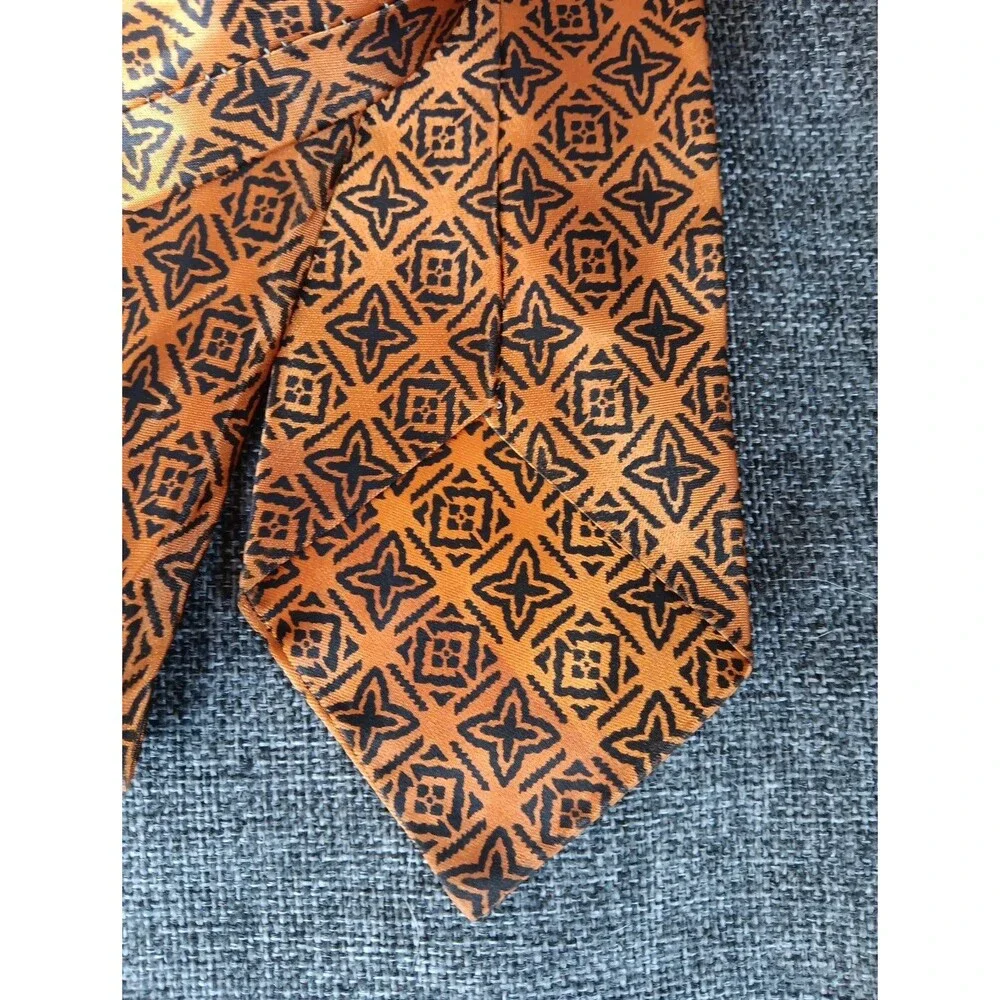 Tie 70s 80s 90s Y2K Mens Pumpkin Orange Black 3.5 Wide 52 Long
